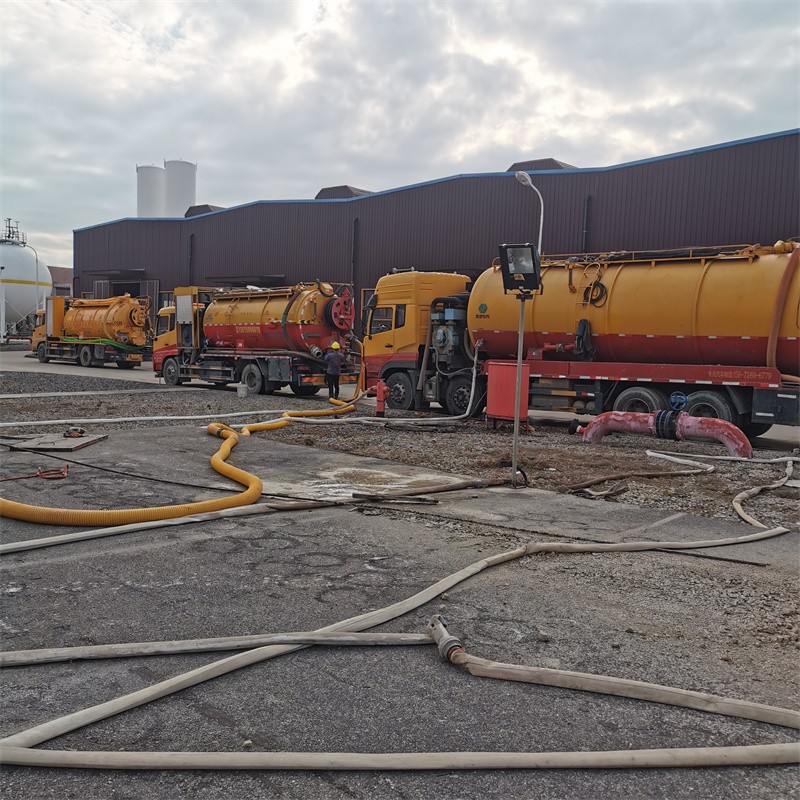 民丰污水池清理