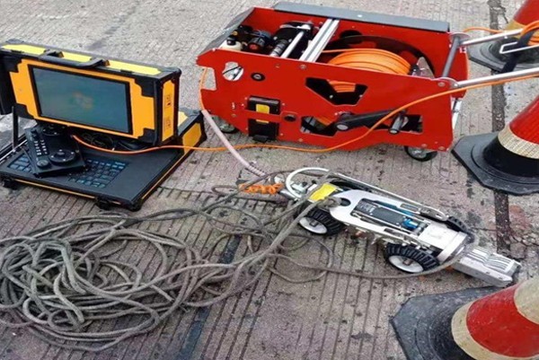 民丰CCTV管道检测机器人